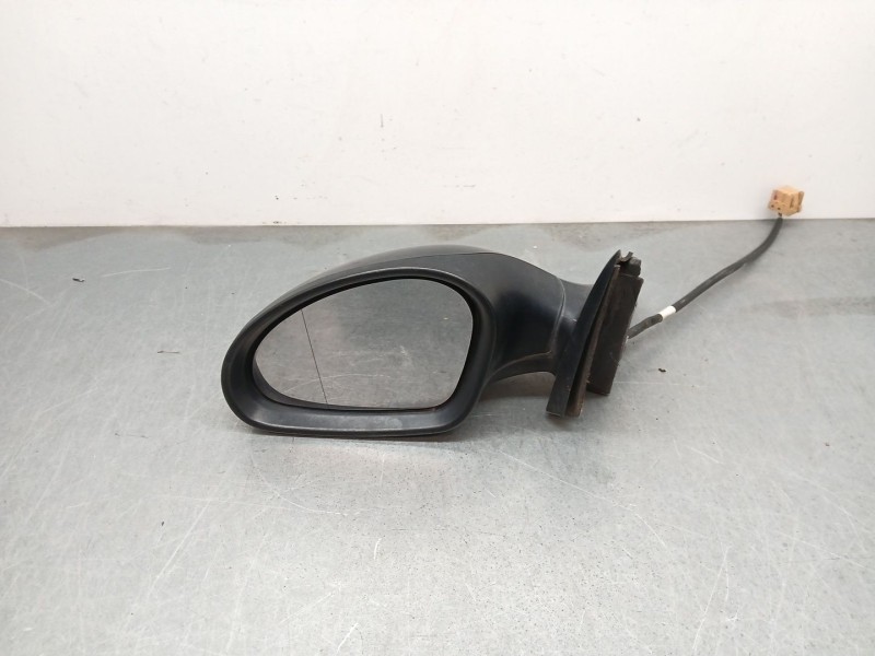 Recambio de retrovisor izquierdo para seat ibiza iii (6l1) 1.4 16v referencia OEM IAM E9014142  
