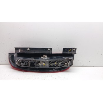 Recambio de piloto trasero derecho para fiat doblo autobús (263_) 1.3 d multijet (263axc1a) referencia OEM IAM 20570748  