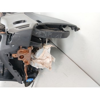 Recambio de salpicadero para peugeot rifter 1.5 bluehdi 130 referencia OEM IAM 16841899ZD  