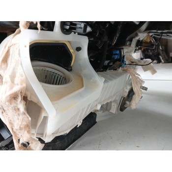 Recambio de salpicadero para peugeot rifter 1.5 bluehdi 130 referencia OEM IAM 16841899ZD  