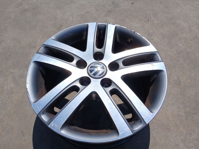Recambio de llanta para volkswagen golf v (1k1) 1.9 tdi referencia OEM IAM 1K0601025BM X1 16 pulgadas