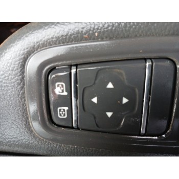 Recambio de retrovisor izquierdo para renault clio iv (bh_) 0.9 tce 90 referencia OEM IAM   NO ABATIBLE