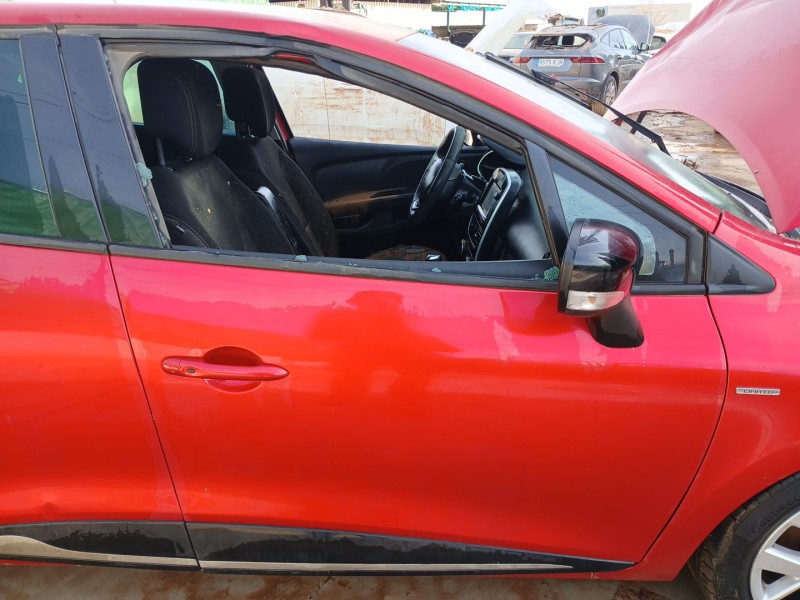 Recambio de puerta delantera derecha para renault clio iv (bh_) 0.9 tce 90 referencia OEM IAM   