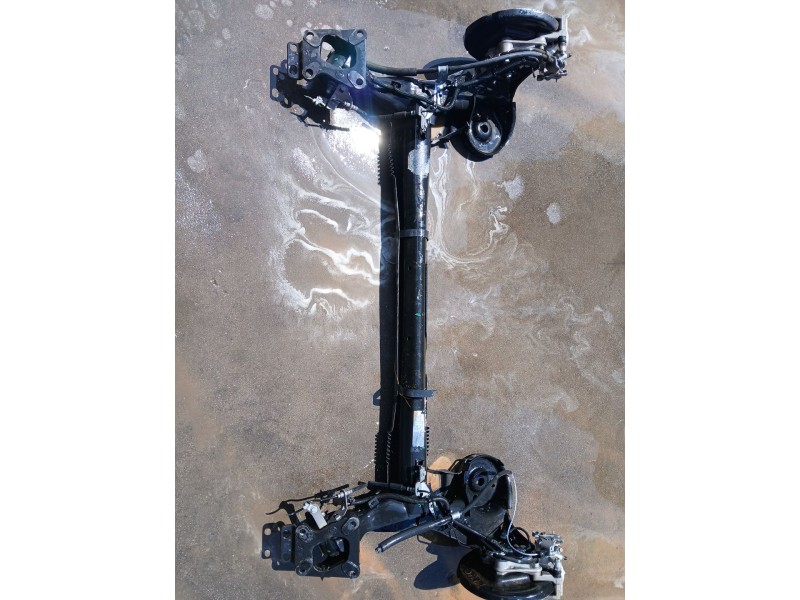 Recambio de puente trasero para peugeot rifter 1.5 bluehdi 100 referencia OEM IAM 9822650080 disco 