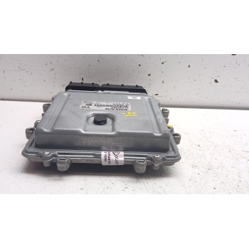 Recambio de centralita motor uce para volvo v60 i (155) d3 / d4 referencia OEM IAM 31336983 0281018414 