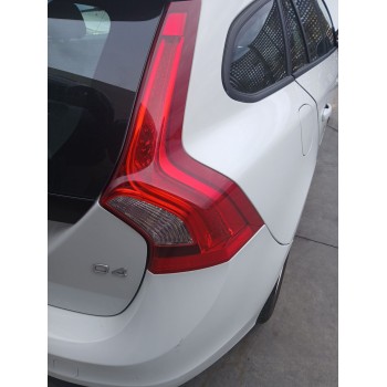 Recambio de piloto trasero derecho para volvo v60 i (155) d3 / d4 referencia OEM IAM 31214964  