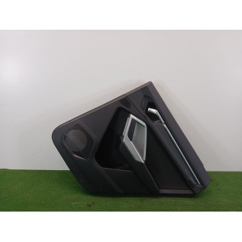 GUARNECIDO PUERTA TRASERA DERECHA 83A867488 