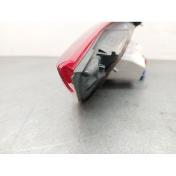 Recambio de piloto trasero izquierdo interior para toyota auris (_e18_) 1.8 hybrid (zwe186_) referencia OEM IAM KOiTO02344  0234