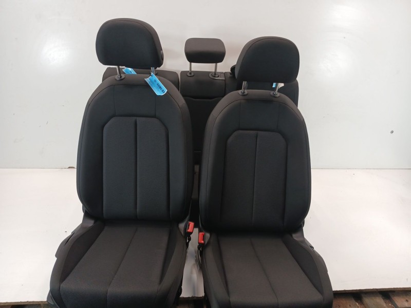 Recambio de juego asientos completo para audi q3 sportback (f3n) 35 tdi referencia OEM IAM   