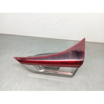 Recambio de piloto trasero derecho interior para toyota auris (_e18_) 1.8 hybrid (zwe186_) referencia OEM IAM 8158102830  