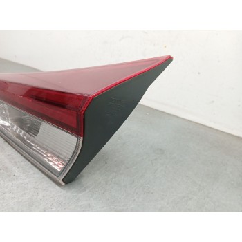 Recambio de piloto trasero derecho interior para toyota auris (_e18_) 1.8 hybrid (zwe186_) referencia OEM IAM 8158102830  