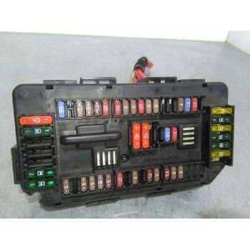 CAJA RELES / FUSIBLES 933787901 933787901 9337879