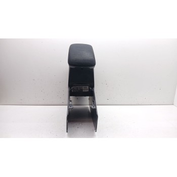 Recambio de apoyabrazos central para toyota auris (_e15_) 1.8 hybrid (zwe150_) referencia OEM IAM 5891102330  