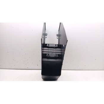 Recambio de apoyabrazos central para toyota auris (_e15_) 1.8 hybrid (zwe150_) referencia OEM IAM 5891102330  