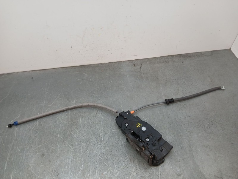 Recambio de cerradura puerta delantera izquierda para mercedes-benz gla (h247) gla 200 d (247.712) referencia OEM IAM A046465  