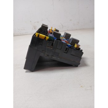 Recambio de caja reles / fusibles para omoda 5 referencia OEM IAM 807000560AA  