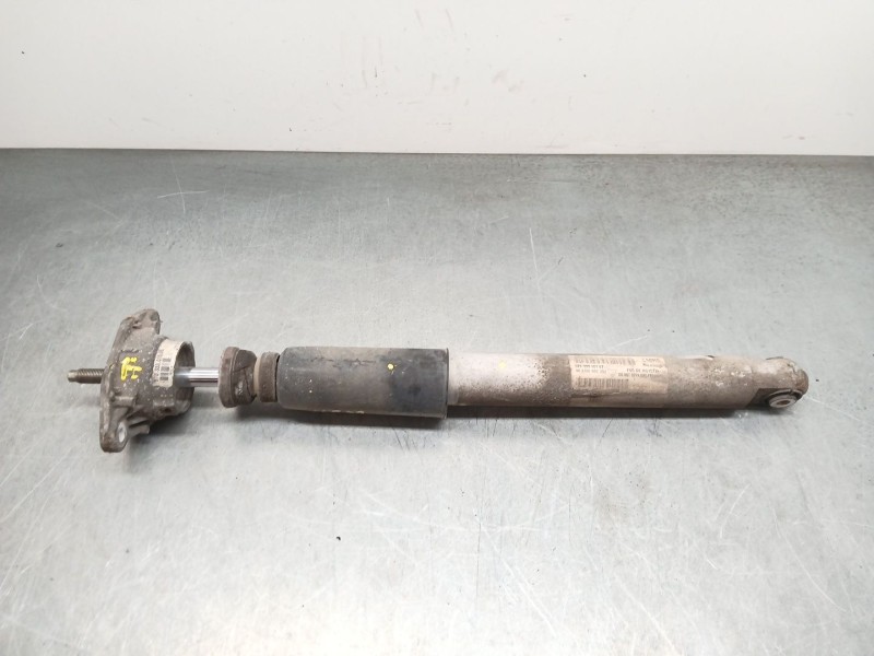 Recambio de amortiguador trasero derecho para porsche panamera diesel referencia OEM IAM 97033316107  