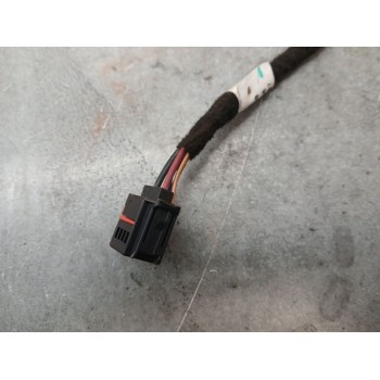 Recambio de amortiguadores maletero / porton para omoda 5 referencia OEM IAM 554001235AA  