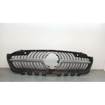 REJILLA PARAGOLPES DELANTERO a1778880200 