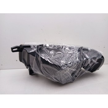 Recambio de faro derecho para renault master bus 2.5 diesel referencia OEM IAM 4500917 nuevo 