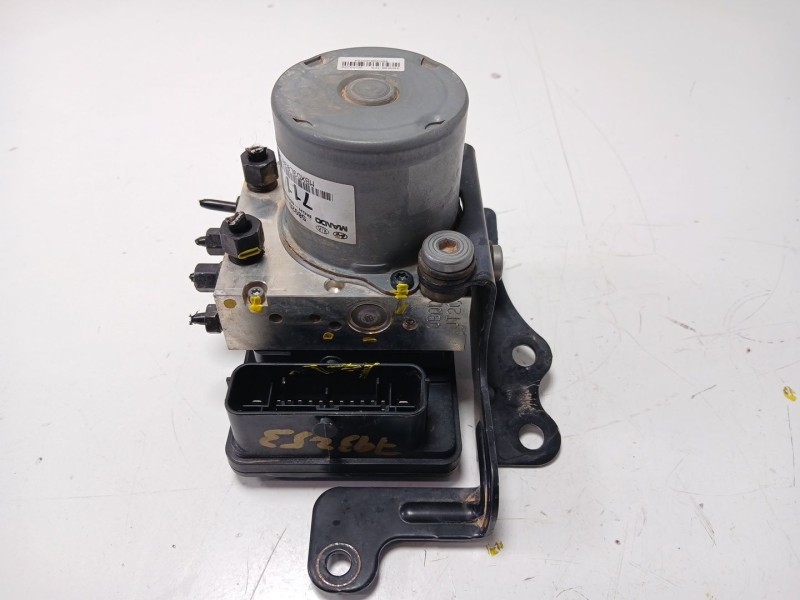 Recambio de abs para hyundai tucson (tl, tle) 1.7 crdi referencia OEM IAM 58920D7110  