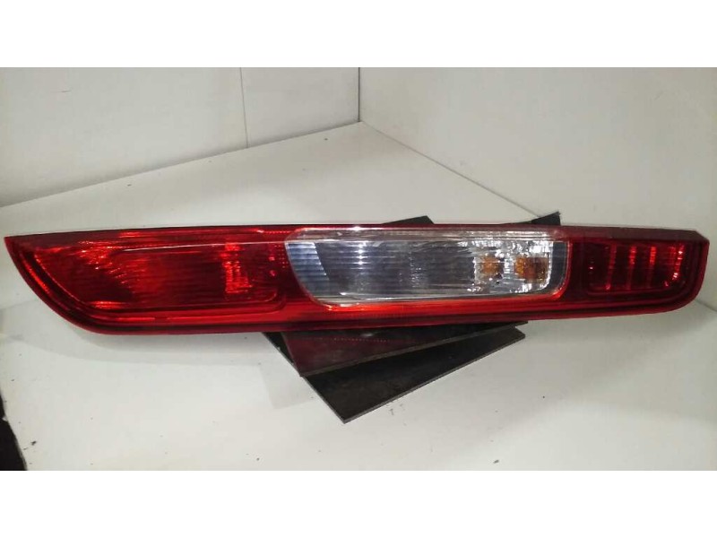 Recambio de piloto trasero derecho para ford focus berlina (cap) ghia referencia OEM IAM   