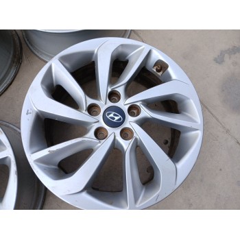 Recambio de juego llantas para hyundai tucson (tl, tle) 1.7 crdi referencia OEM IAM 7JX17 ET51 X4 52910D7210