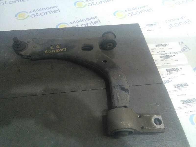 Recambio de brazo suspension inferior delantero izquierdo para ford fiesta (cbk) ambiente referencia OEM IAM   
