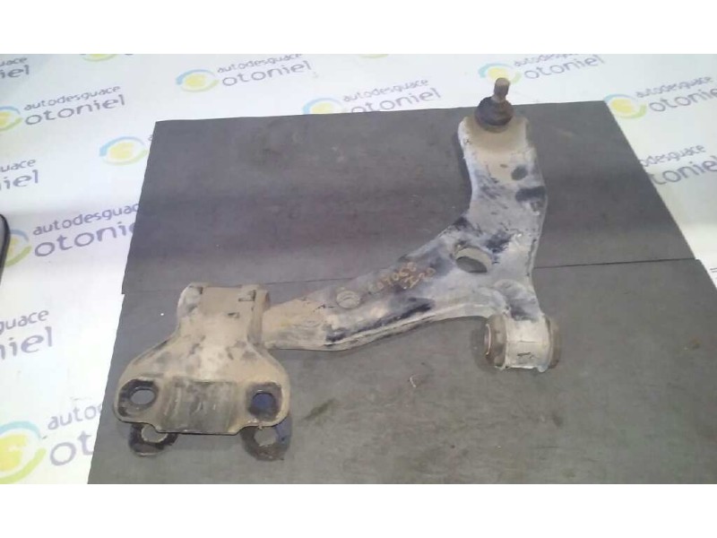 Recambio de brazo suspension inferior delantero izquierdo para mazda 3 lim. (bl) active referencia OEM IAM   