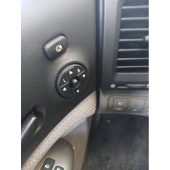 Recambio de retrovisor izquierdo para kia carnival / grand carnival iii (vq) 2.9 crdi referencia OEM IAM   