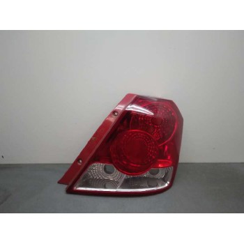 PILOTO TRASERO DERECHO 300267R SIN PORTALÁMPARAS 