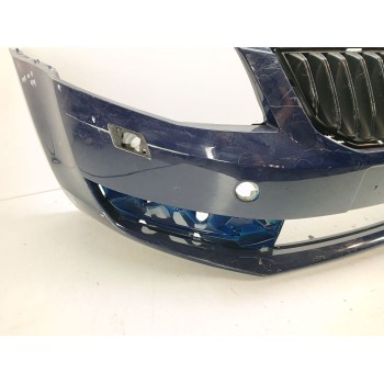 Recambio de paragolpes delantero para skoda octavia iii (5e3, nl3, nr3) 1.6 tdi referencia OEM IAM 5E0807221  