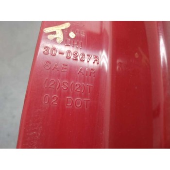 Recambio de piloto trasero derecho para daewoo kalos 1.4 se referencia OEM IAM 300267R SIN PORTALÁMPARAS 