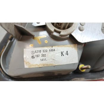 Recambio de piloto trasero derecho para mercedes-benz clase e (w210) e 430 (210.070) referencia OEM IAM a2108204464 197042r 