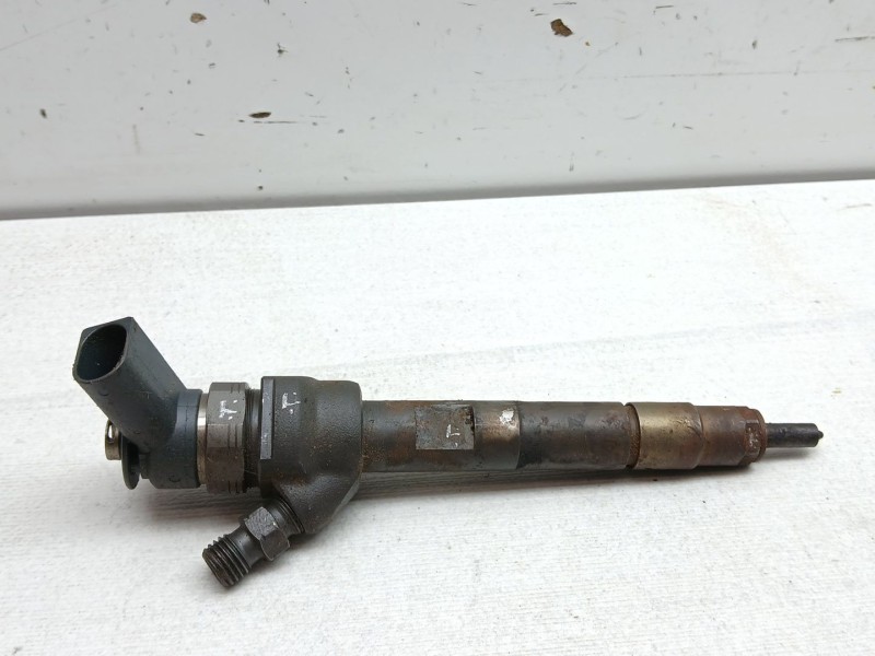 Recambio de inyector para bmw x1 (e84) xdrive 18d referencia OEM IAM 0445110289  779844605
