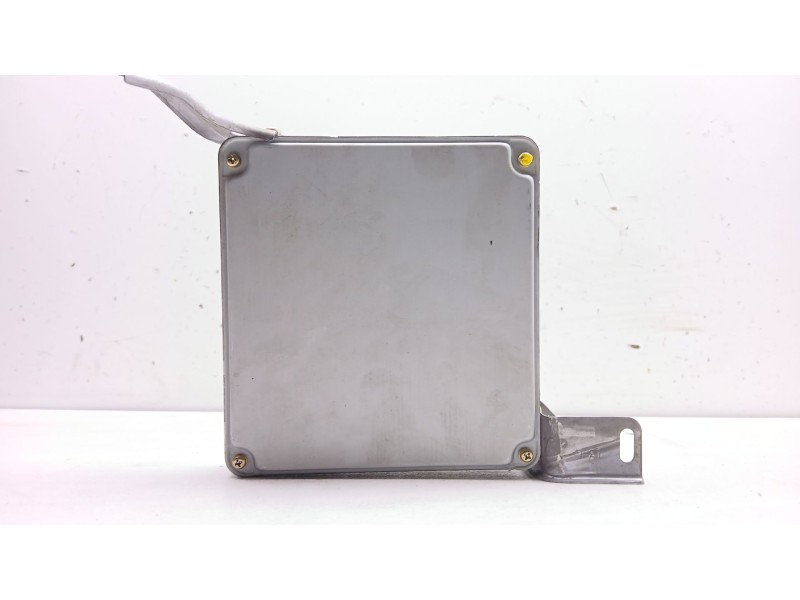 Recambio de centralita motor uce para toyota avensis (_t25_) 1.8 (zzt251_) referencia OEM IAM 8966105590 MB2750004802 