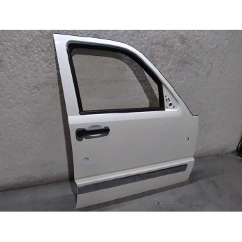 Recambio de puerta delantera derecha para jeep cherokee limited referencia OEM IAM   