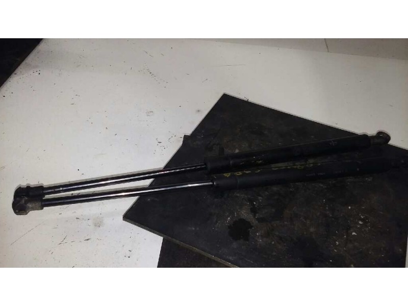 Recambio de amortiguadores capo para alfa romeo 156 (116) 1.9 jtd progression referencia OEM IAM 6426HO  