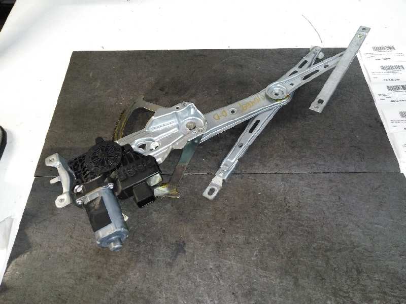 Recambio de elevalunas delantero derecho para opel zafira b cosmo referencia OEM IAM  ELECTRICO 6 PIN 