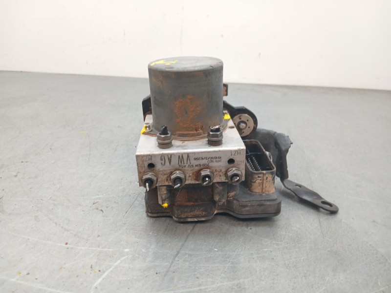 Recambio de abs para volkswagen polo vi (aw1, bz1, ae1) 1.6 tdi referencia OEM IAM 2Q0614517  