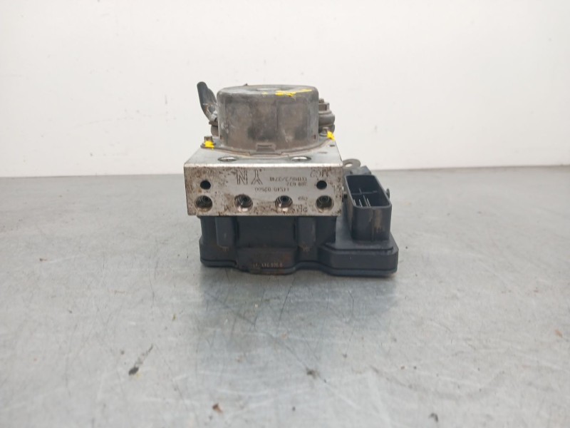 Recambio de abs para toyota auris 1.4 turbodiesel cat referencia OEM IAM 4454002500  