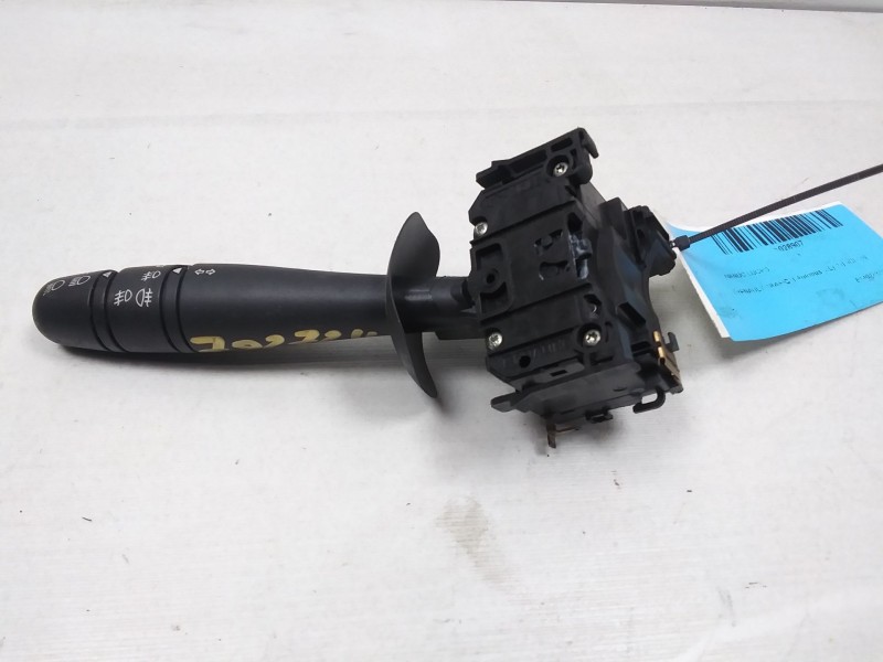 Recambio de mando luces para renault trafic ii autobús (jl) 2.0 dci 115 referencia OEM IAM 8200878339  93862169l
