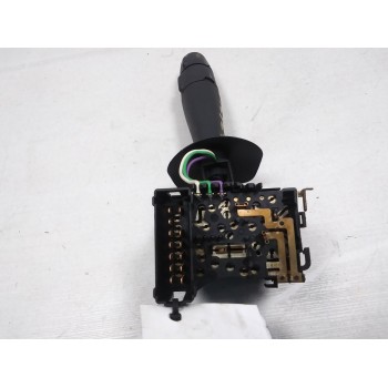 Recambio de mando luces para renault trafic ii autobús (jl) 2.0 dci 115 referencia OEM IAM 8200878339  93862169l