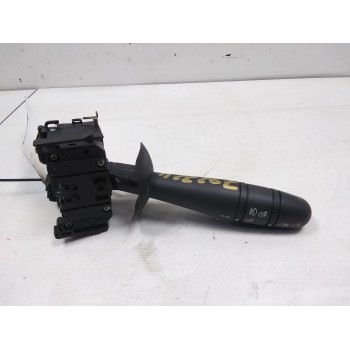 Recambio de mando luces para renault trafic ii autobús (jl) 2.0 dci 115 referencia OEM IAM 8200878339  93862169l