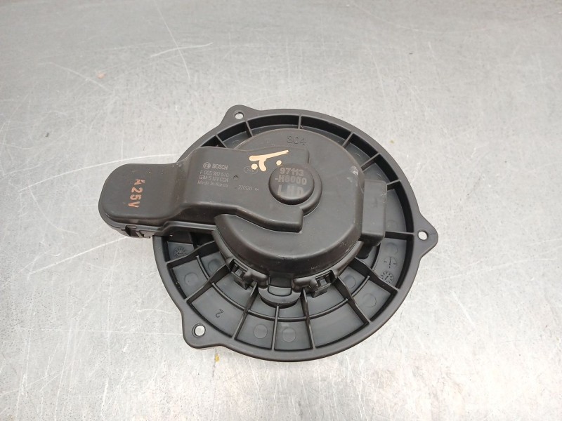 Recambio de ventilador calefaccion para kia rio 1.0 t-gdi hybrid referencia OEM IAM 97113H8000 f00s3b2570 