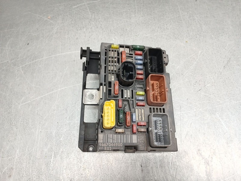 Recambio de centralita bsm para peugeot 407 (6d_) 2.0 hdi (6drhrh) referencia OEM IAM 9667044980  