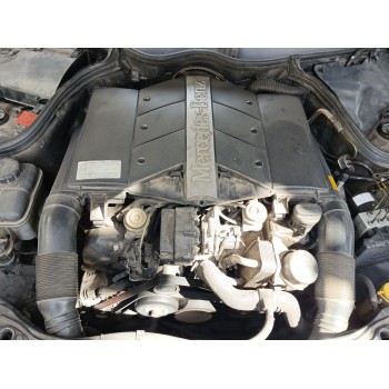 mercedes-benz clase c (w203) del año 2001