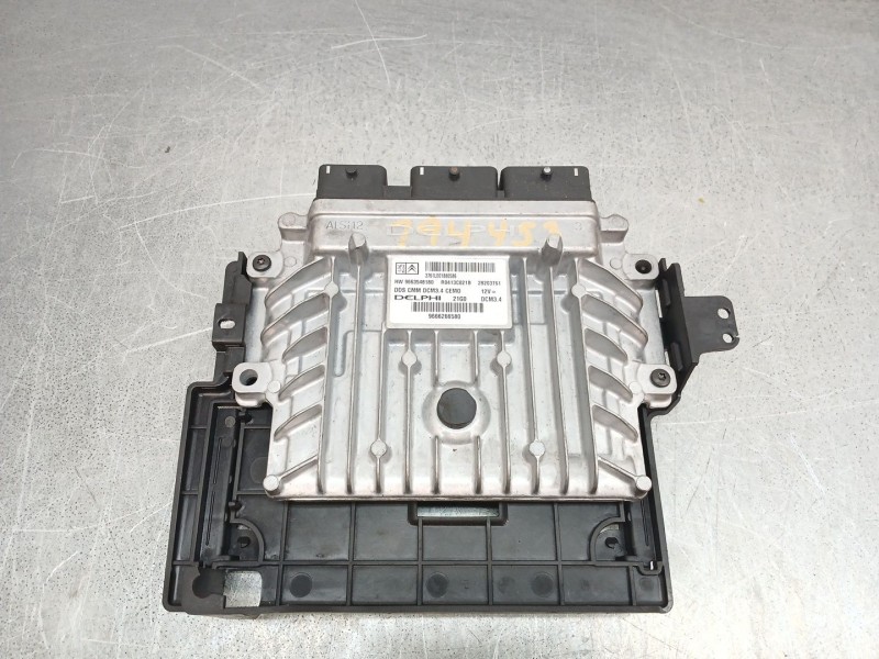 Recambio de centralita motor uce para peugeot 407 (6d_) 2.0 hdi (6drhrh) referencia OEM IAM 9663548180 9666266580 