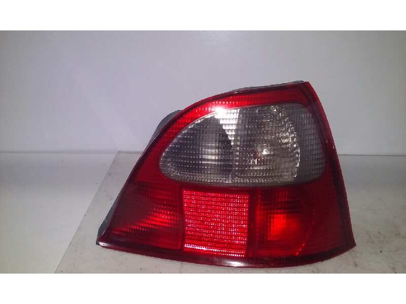 Recambio de piloto trasero derecho para mg serie 200 rf referencia OEM IAM   