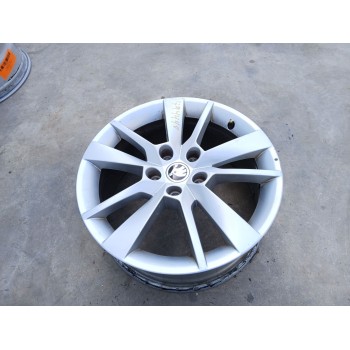 LLANTA DELANTERA DERECHA 5E0601025BG8Z8 